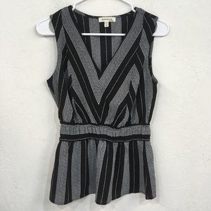 Monteau Los Angeles Sleeveless Top
